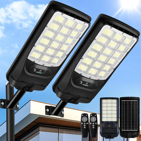 CNOIJUTS solar street light front view showing broad coverage for parking lots