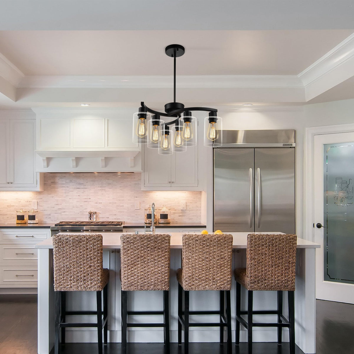 CNRATYE clear glass shade chandelier with diffused glow