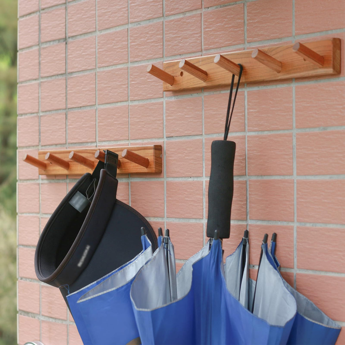 Cobnap teak base with mounting hardware included for quick setup