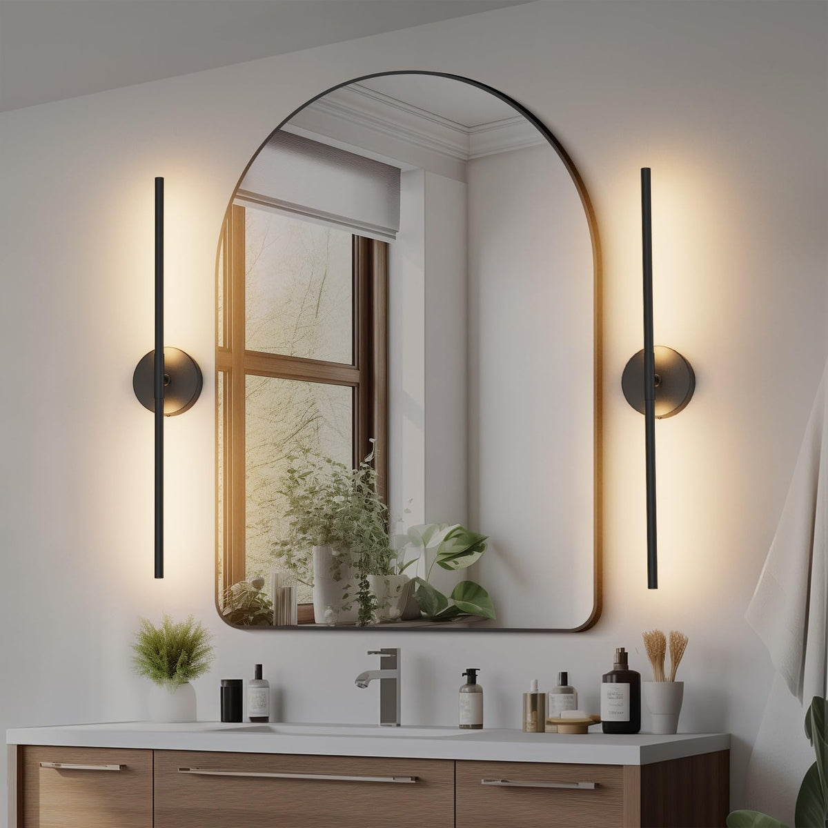 Coinmit 28in black wall sconce LED close-up with high CRI for true colors.