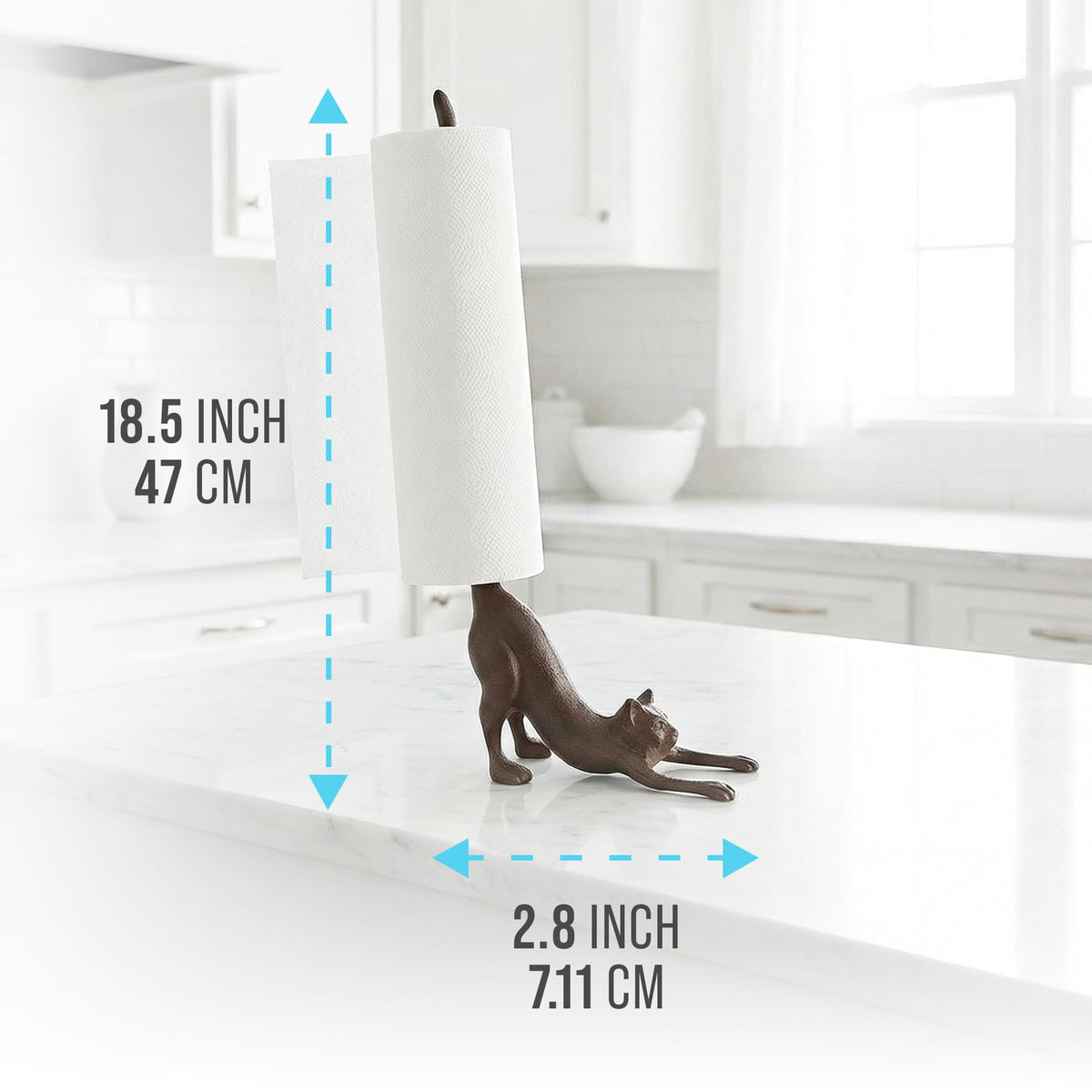 Comfify Yoga Cat vertical stand provides a sturdy base for towels.