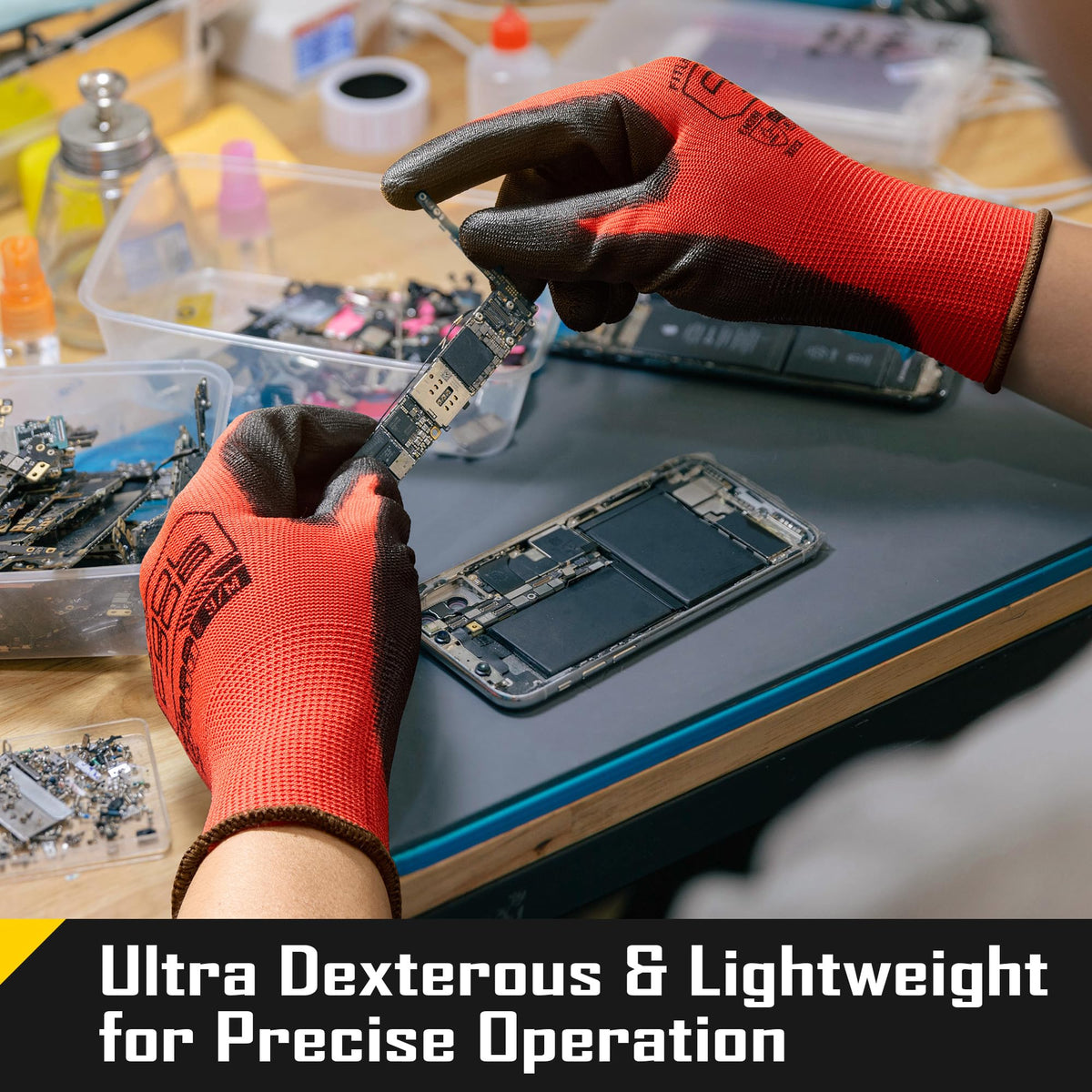 CoolJOB multipurpose gloves for warehouse, packing, and maintenance tasks.