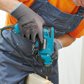 COOLJOB heavy-duty work gloves protect hands in construction and logistics