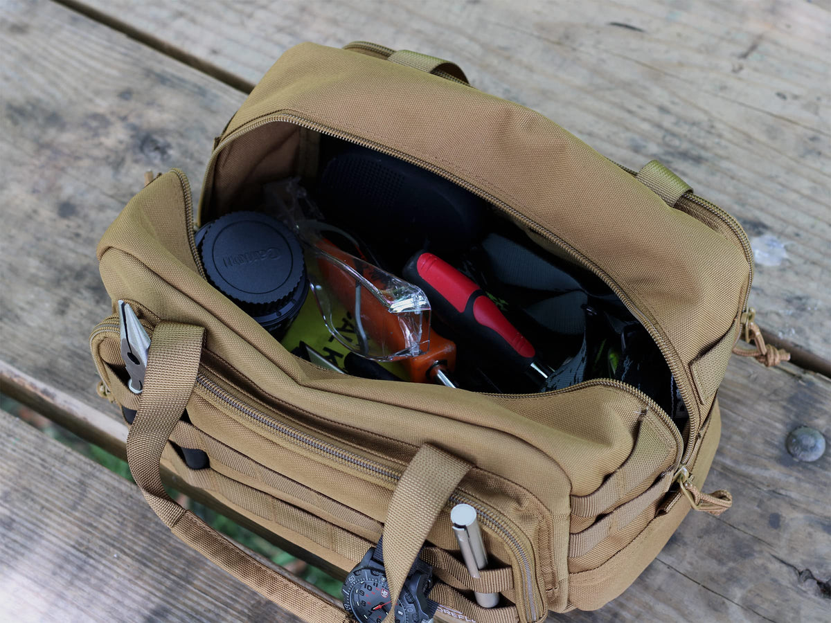 Coreflex 12-Inch tool bag interior pockets for versatile storage