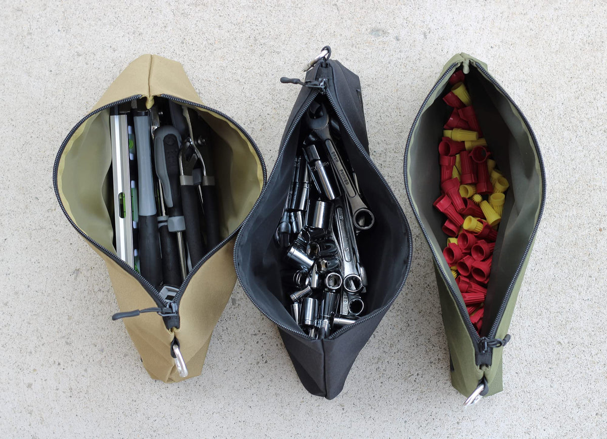 CoreFlex Pouch side profile highlights compact footprint