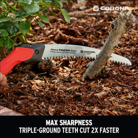 Corona RazorTOOTH ergonomic non-slip handle provides control in wet or muddy conditions
