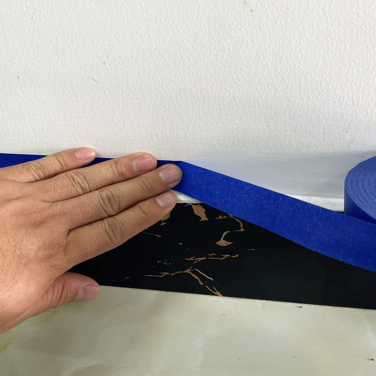 COSIMIXO Blue Original tape applied firmly for secure masking.
