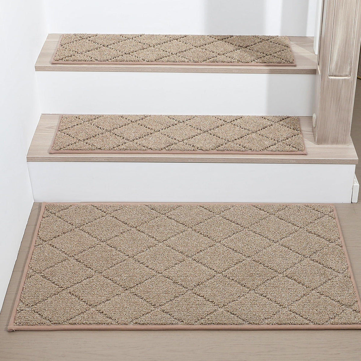 COSY HOMEER low-profile design clears door movement