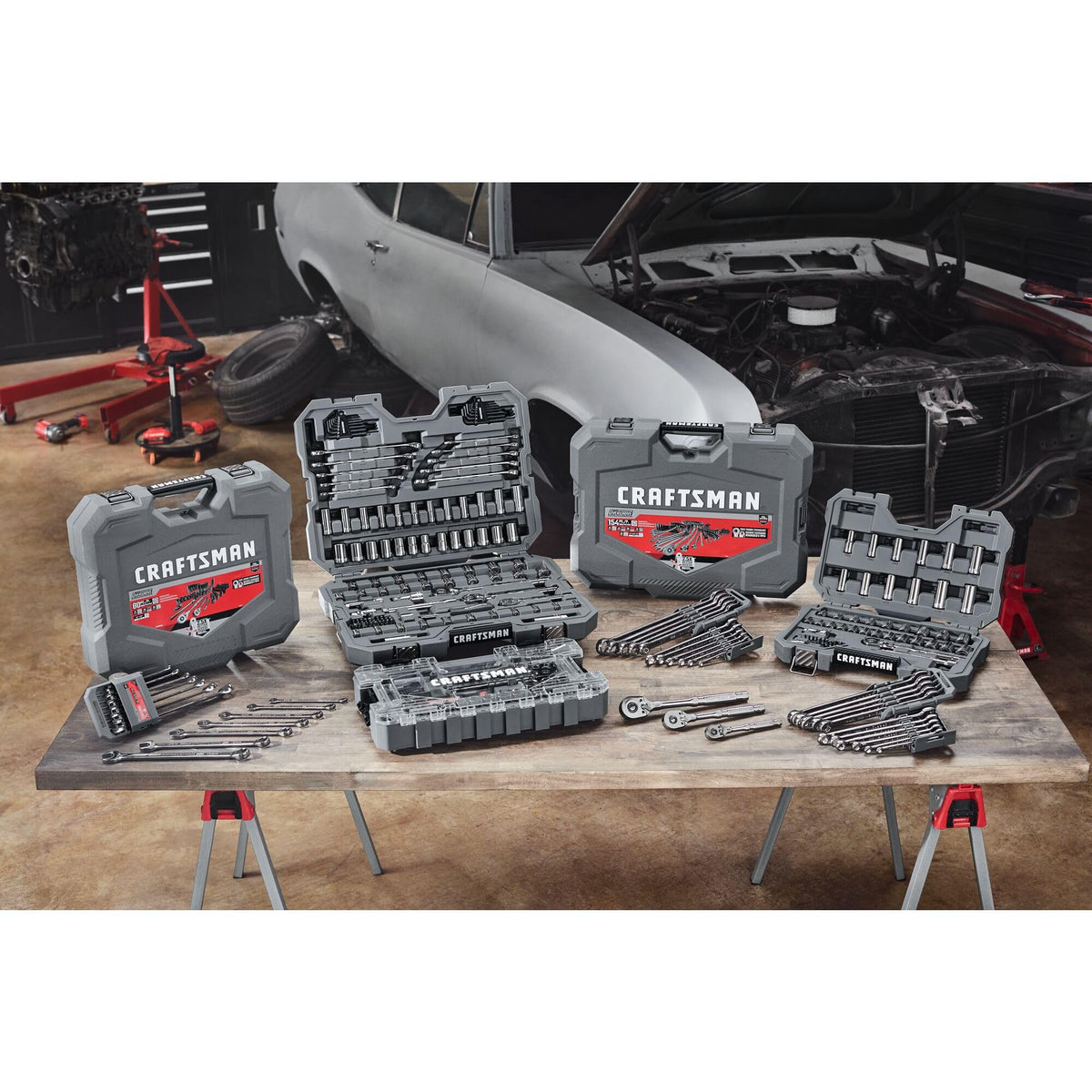 CRAFTSMAN polished ergonomic handle enhances comfort during use