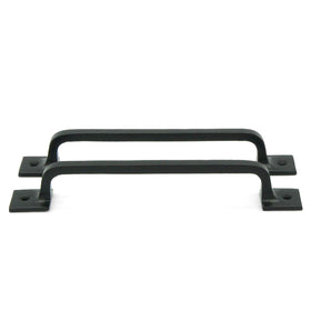 Craftsman Road squared-base cast iron pull showcases sturdy mounting for farmhouse interiors
