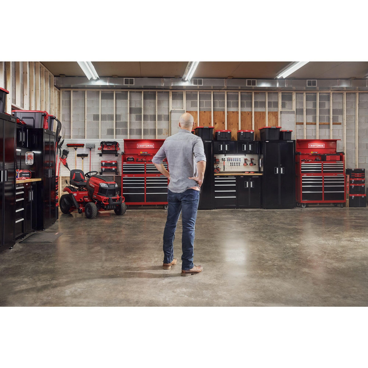 CRAFTSMAN VersaStack in use shows organized tools on a job site.