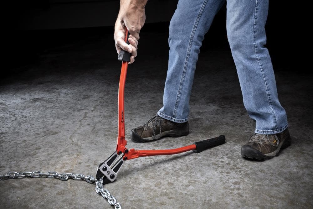 Crescent CT24HLC lower-force cutting makes cutting smoother and easier.