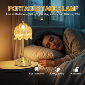Crkwos weighted base provides stable desk or nightstand use