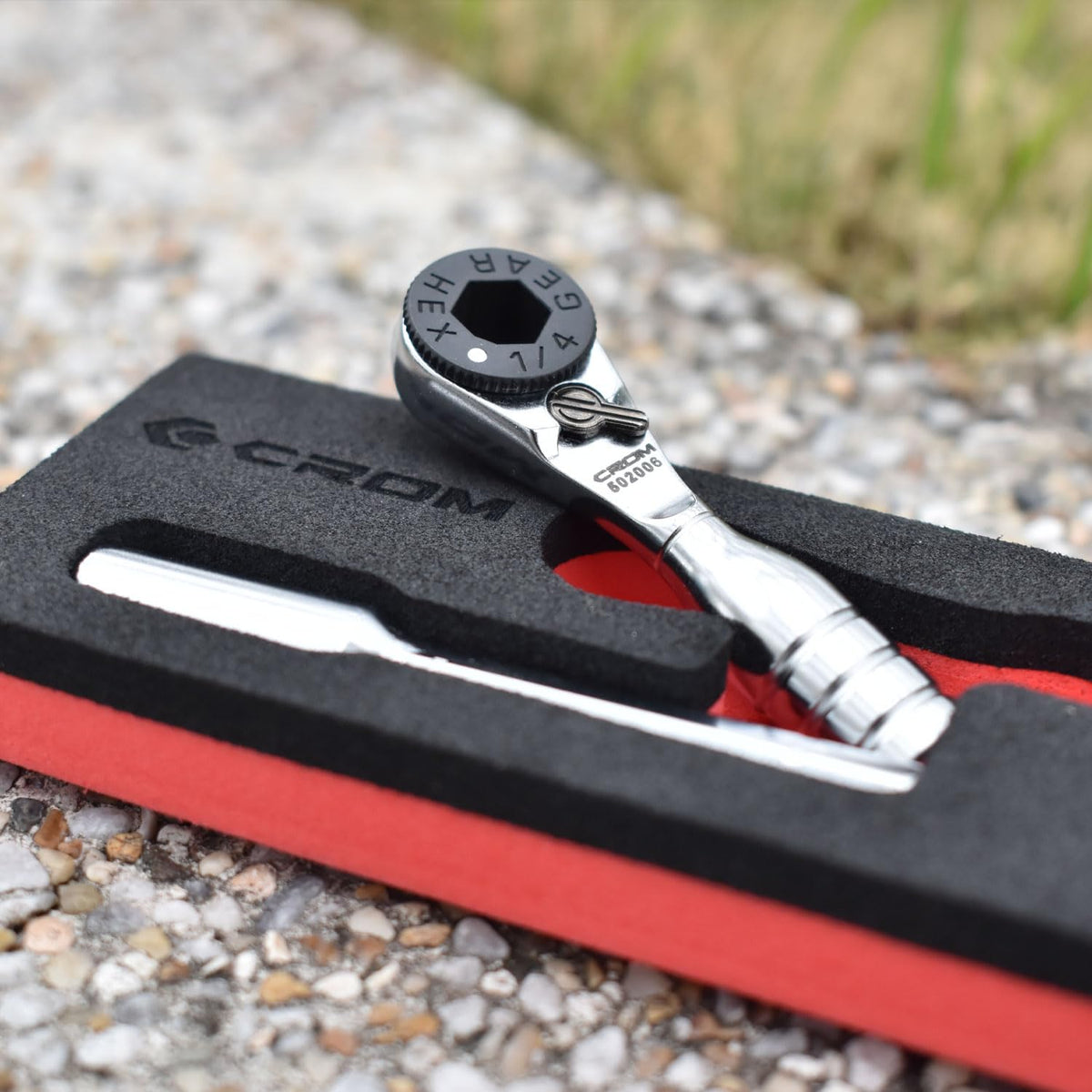 CROM mini ratchet pocket-friendly design fits in compact EDC kits.