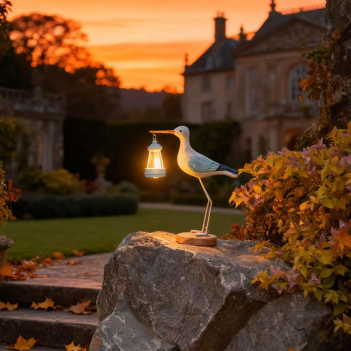 CSZLSMH auto-sensor lighting activates softly at night for mood-lit patios.