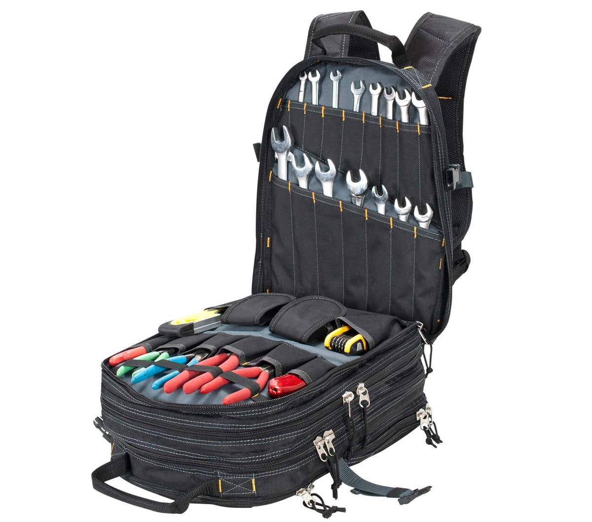 Custom Leathercraft 1132 durability focus on ballistic polyester for harsh environments