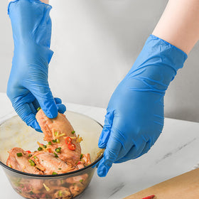 Daddy's Choice food-grade nitrile gloves safe for handling foods and ingredients.