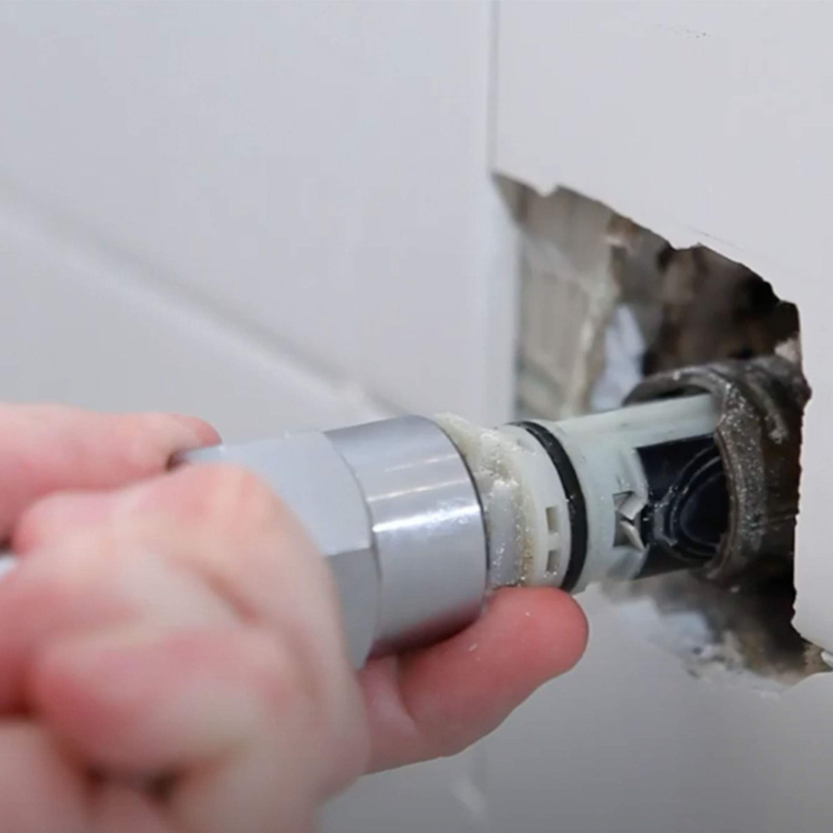 Durable Danco Moen puller 86712 for DIY bathroom repairs