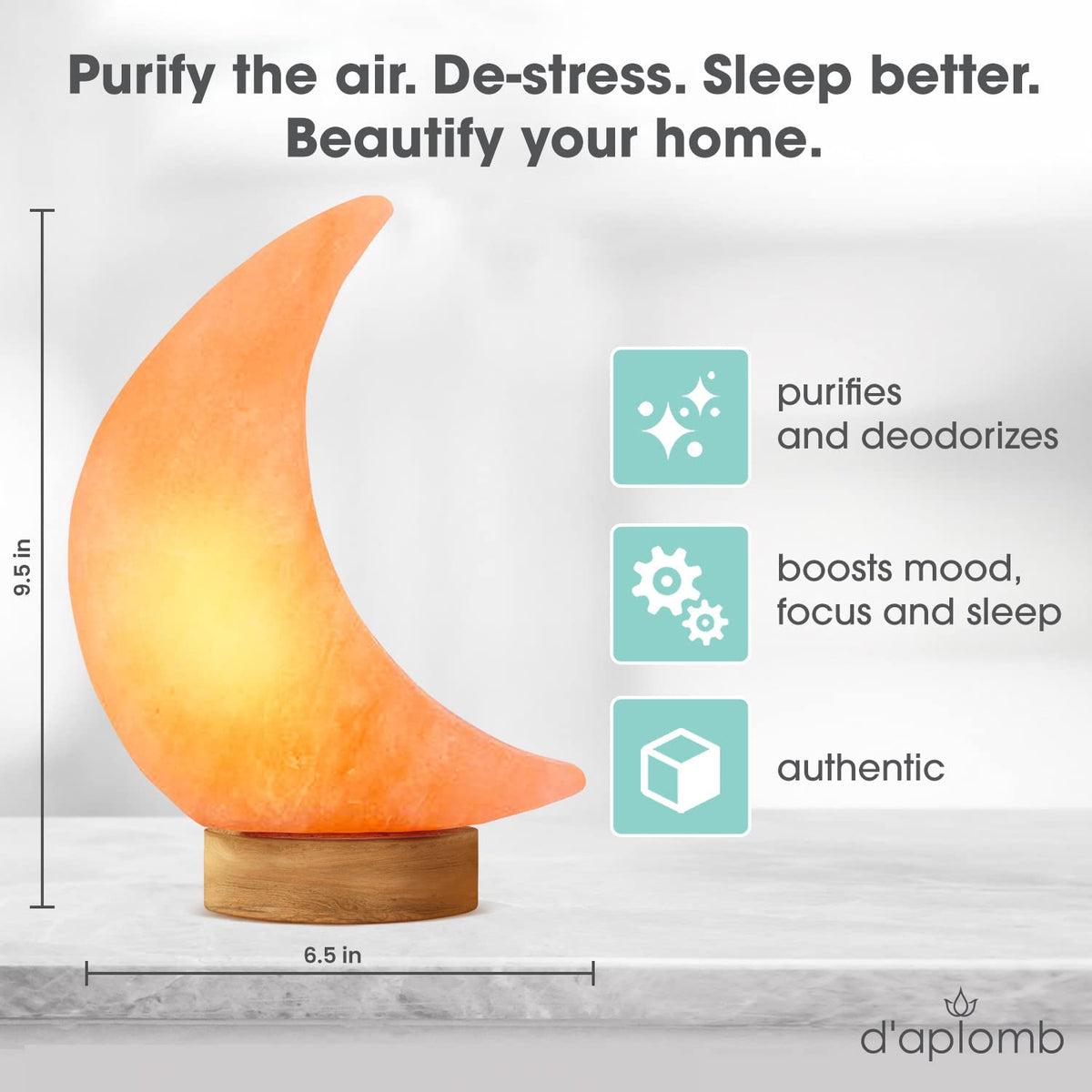 d'aplomb wood base supports the lamp with rustic-modern style.