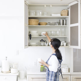 DecoBasics 90-day satisfaction guarantee supports confident shopping.