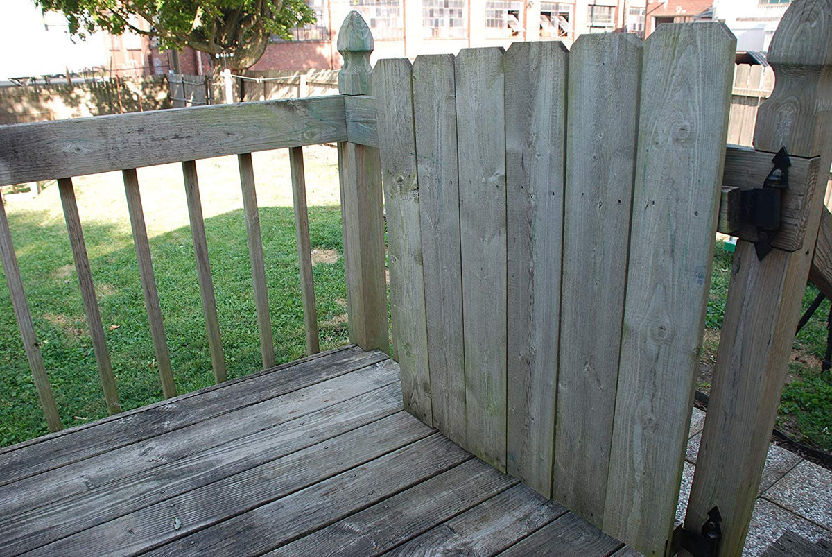 DEFY Wood Cleaner suitable for cleaning fences and siding surfaces