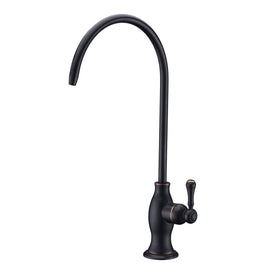 Delle Rosa stainless steel faucet for durable under-sink filtration.