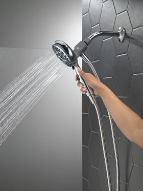 Delta 75609 high-pressure full-body spray setting delivers a thorough rinse.
