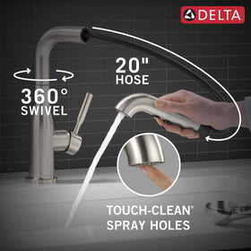MagnaTite Docking securely captures the spray head after use