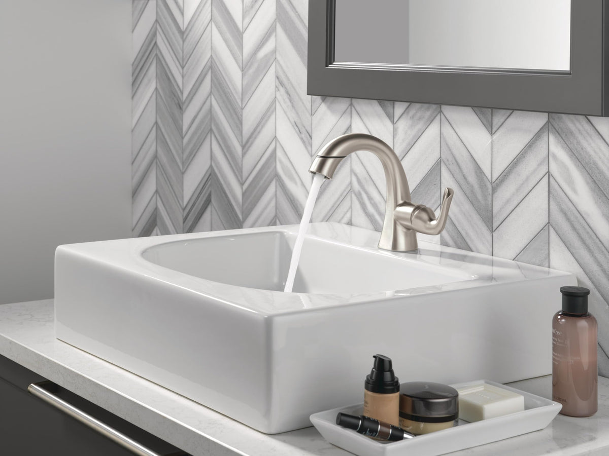 Delta Arvo spray wand offers versatile cleaning at the sink.