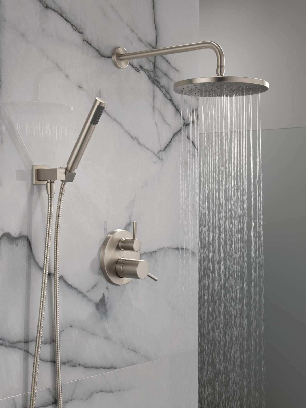 Delta Modern 14 Series shower arm provides steady water reach for a full-body rinse.