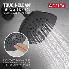 Delta Modern 14 Series spray pattern highlights full body shower experience