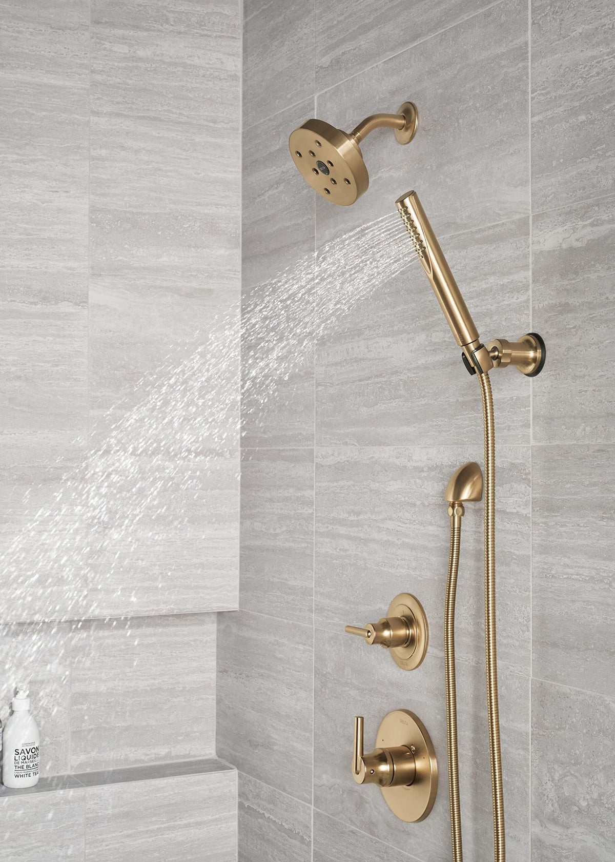 DELTA Trinsic handheld shower with hose enables flexible rinsing