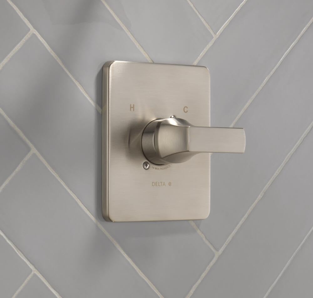 Delta Velum 14-series single-handle control for precise temperature adjustment