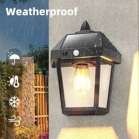 DERAYSION weatherproof lantern demonstrates all weather durability.