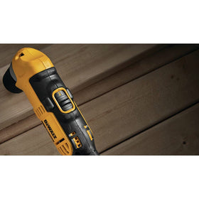 DEWALT DCD740B kit includes drill/driver, belt hook, bits