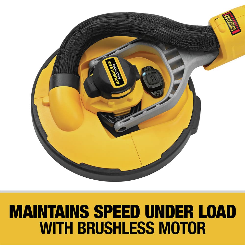 DEWALT DCE800B in use demonstrates comfortable handling in confined spaces.