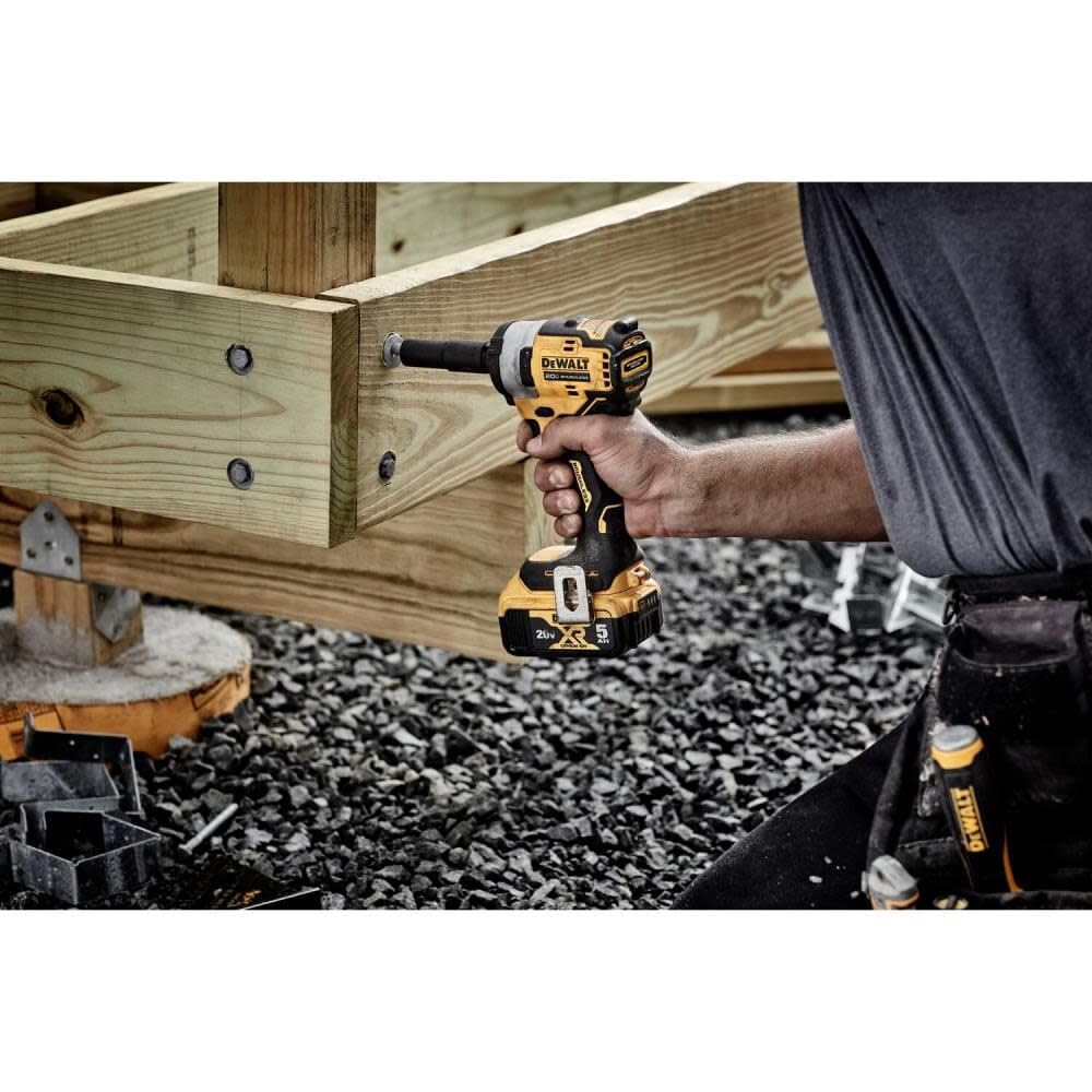 DEWALT DCF911B hog ring anvil for rapid socket changes.