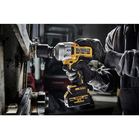 DEWALT DCF961B pipe flange application highlights heavy-duty fastening tasks.