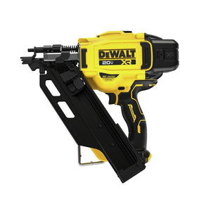 DEWALT DCN930B bare magazine view highlights efficient load for 30-degree framing