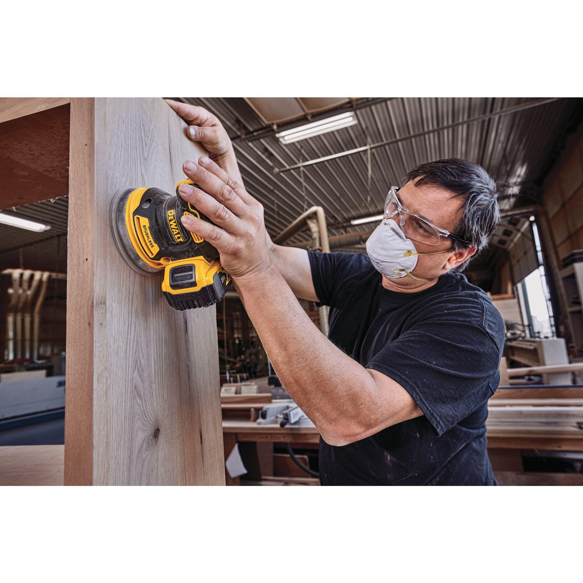 DEWALT DCW210B compatible with DWV dust collectors and adapters