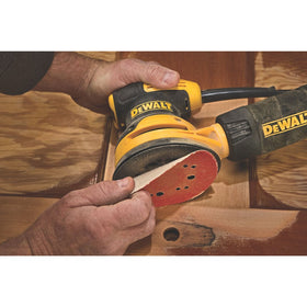 DEWALT DWE6421 ergonomic handle design for one-handed use.