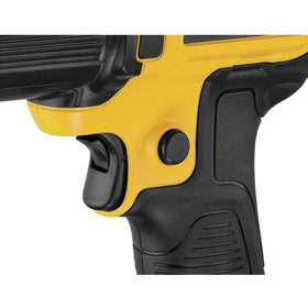 DEWALT heat gun flat nozzle attachment enables smooth, even heat distribution on edges.