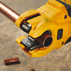 DEWALT Impact Connect minimizes cutting effort for longer jobs.
