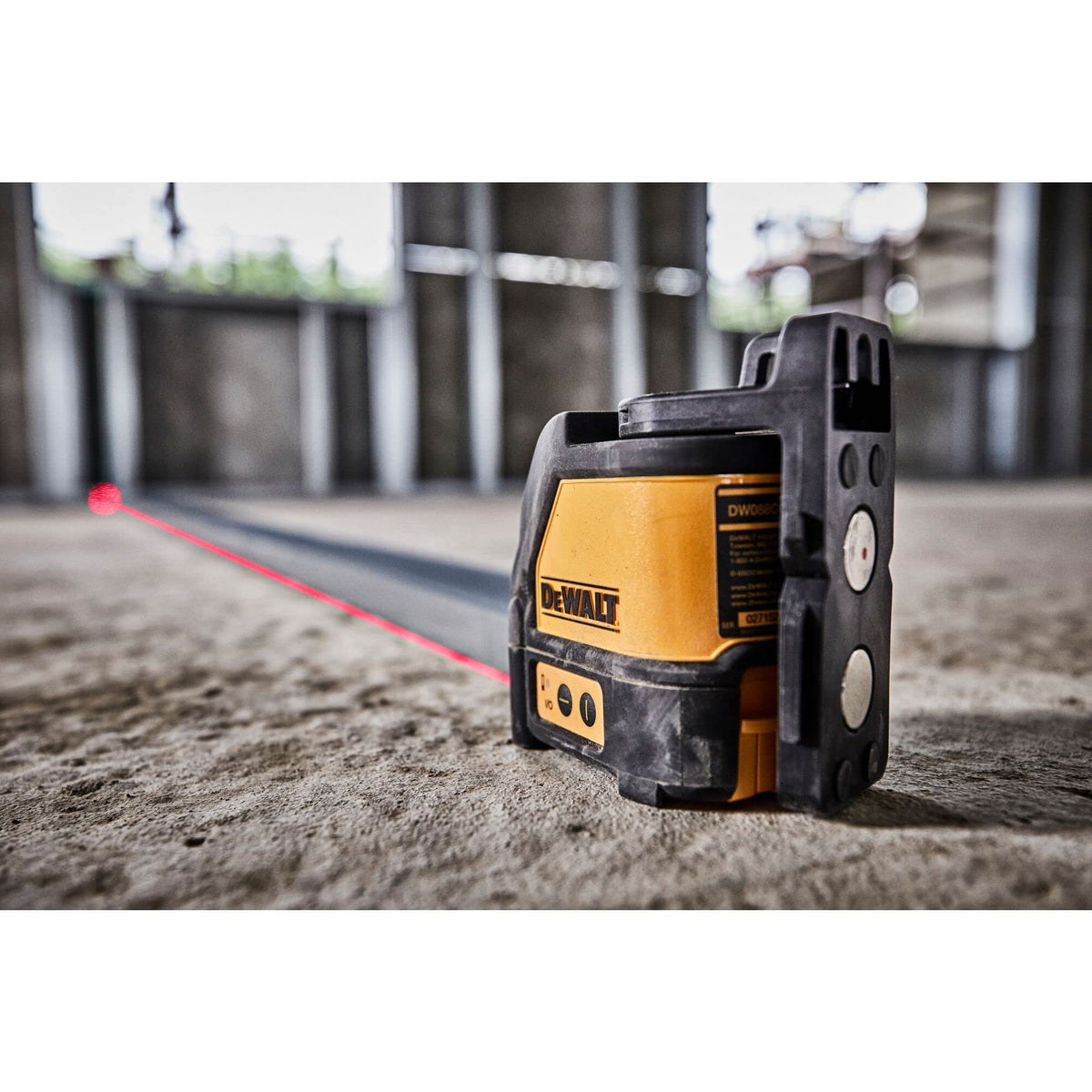 DEWALT tripod mount uses 1/4-20 thread for versatile setup