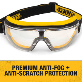 Adjustable cloth headstrap on DEWALT DPG84 provides secure, customizable fit