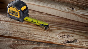 DEWALT Tough Tape grip provides comfortable handling during use.