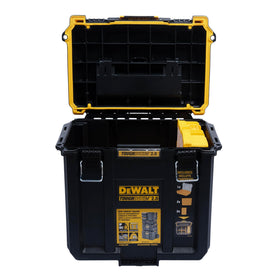 DEWALT TOUGHSYSTEM 2.0 bi-material carry handle provides comfortable transport.