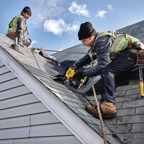 DEWALT brushless motor delivers longer runtime and durability on the job site.