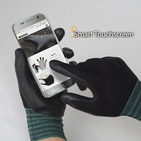 Machine washable design of DEX FIT FN330 makes cleanup simple after work.