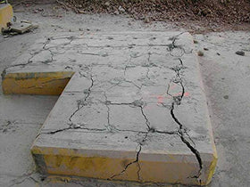 Dexpan silent demolition comparative image with traditional jackhammer.